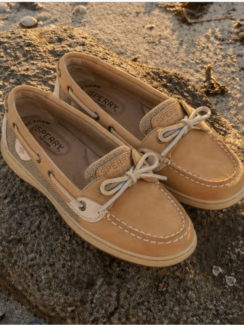 Sperry Women’s Tan Boat Shoe – Classic Slip-On Deck Shoe size 9